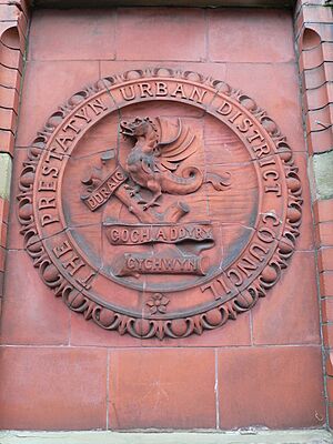 Plaque,Prestatyn - geograph.org.uk - 656725