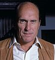 Robert Duvall (actor, at home, New York City apartment, 1984) (cropped) (cropped)