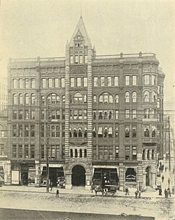 Seattle - Pioneer Building - 1900.jpg