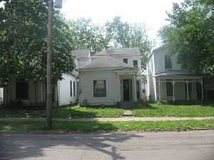 Shotgun houses on S 5th St