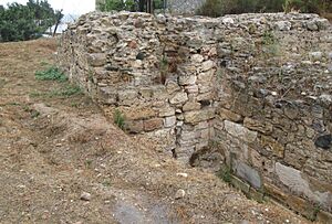 Stadtmauer von Potidea 2