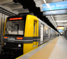 Subte metro on A line at Plaza de Mayo station in Buenos Aires, Argentina (15753975528)