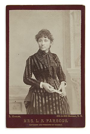 1886 Photo Lucy Parsons