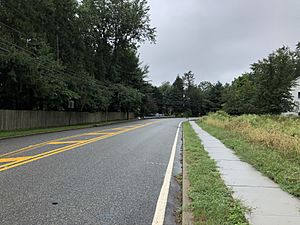 2018-09-12 09 55 08 View west along Bergen County Route 116 (Old Tappan Road) just west of Bergen County Route 110 (Washington Avenue) in Old Tappan, Bergen County, New Jersey