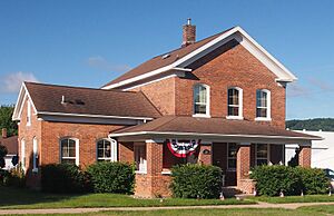 Alexander Thoirs House 2016