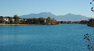 Bbasgen-sahuarita-lake