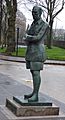 Broad Street, Birmingham - Claude Auchinleck statue (23697292286) (cropped)