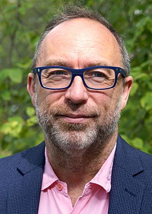 Jimmy Wales - August 2019 (cropped).jpg