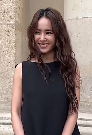 Jolin Tsai for Valentino in Paris, March 2024 (cropped).jpg