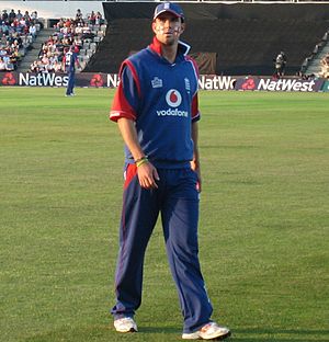 Kevin Pietersen fielding during a T20 match against Sri Lanka