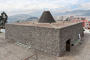 La Capilla del Hombre, Quito