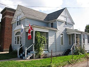 Langlois House