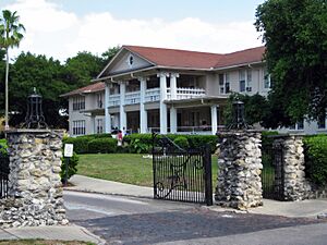 Old Peoples Home - Home Association