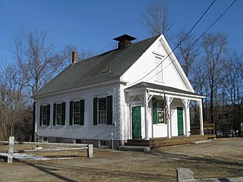 Parkerville Schoolhouse 1880, Parker Village, MA.jpg