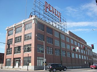 Pevely Dairy Company Plant office building (southwest view).JPG