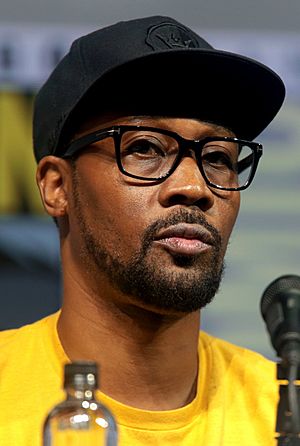 RZA speaking at the 2018 San Diego Comic Con International (cropped).jpg