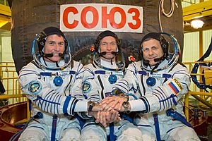 Soyuz MS-02 crew in front of their spacecraft