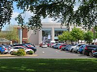 York designer outlet (geograph 6848025)
