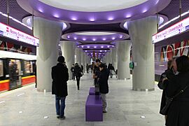 C12 Nowy Świat-Uniwersytet - peron, Otwarcie M2, 2015-03-08