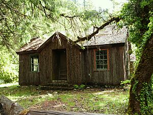 Cedar Guard Station 1 - Cave Junction Oregon