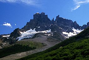 Cerro Castillo.jpg