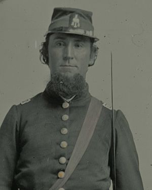 Colonel Joseph Walker of Co. K, 5th South Carolina Infantry Regiment, and Field and Staff, Palmetto South Carolina Sharpshooters Regiment, in uniform, two-piece belt buckle with palmetto, LCCN2013650223 (cropped).jpg