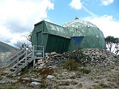 Feathertop mumc hut