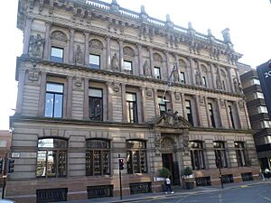 Former Union Bank, Ingram Street (geograph 2879061)