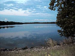 Lake Fayetteville, Fayetteville, Arkansas.jpg