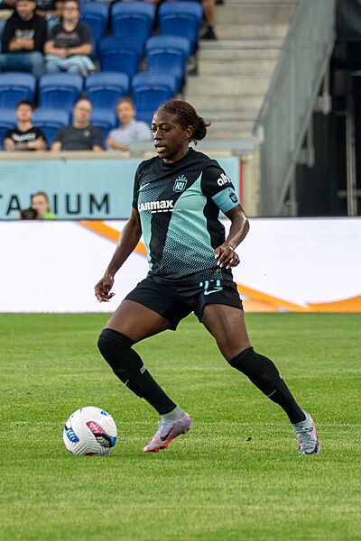 Mandy Freeman SD Gotham5.16-068