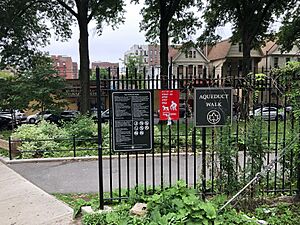 NYC Parks Bronx Aqueduct Walk IMG 3922 HLG