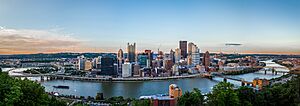 Pittsburgh Skyline - dan Chmill