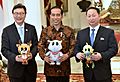 President Joko Widodo with South and North Korean Ambassador in Merdeka Palace