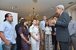 Secretary Kerry Chats with Students at Georgetown University (29723342875)