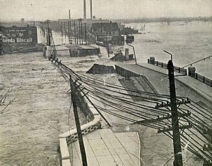 Washington Street bridge collapse, 1913