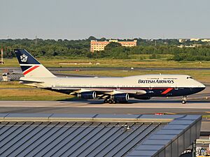 British Airways (Landor livery) Boeing 747-436 G-BNLY (City of Swansea) departing JFK Airport