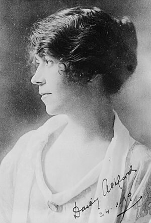 Daisy Ashford 1919.jpg