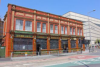 Golden Cross, Cardiff - 4479872 - geograph.org.uk.jpg