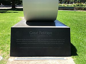 Great Petition Sculpture 002