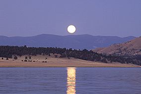 Hauser Lake Moon.jpg