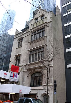 LIM College Townhouse 12E53 jeh