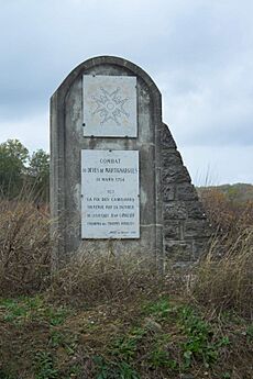 Martignargues monument des camisards combats du Devés