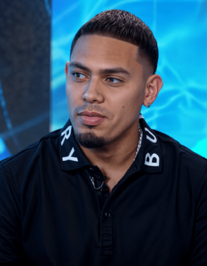 Myke Towers in interview - Tony Dandrades - 2021.png