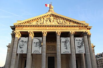 Paris - Panthéon (27378584206)