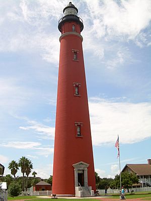 Ponce Inlet Lighthouse 02.jpg