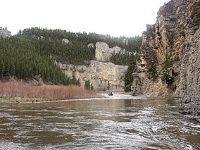 Rafting the Smith River (14225179534).jpg
