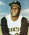 Roberto Clemente - Pittsburgh Pirates - 1966