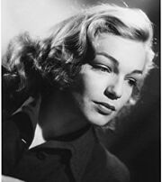 Signoret Harcourt 1947 (cropped)