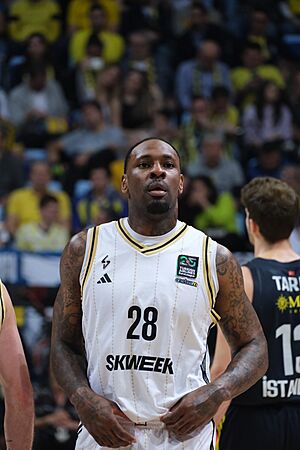 Tarik Black 28 ASVEL Euroleague 20250313 (2).jpg
