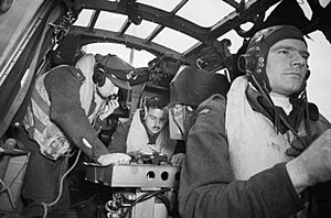 Whitley Mk VII crew Aug 1942 IWM CH 7048